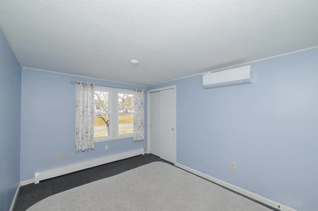 12 Picott Road Kittery ME 03904