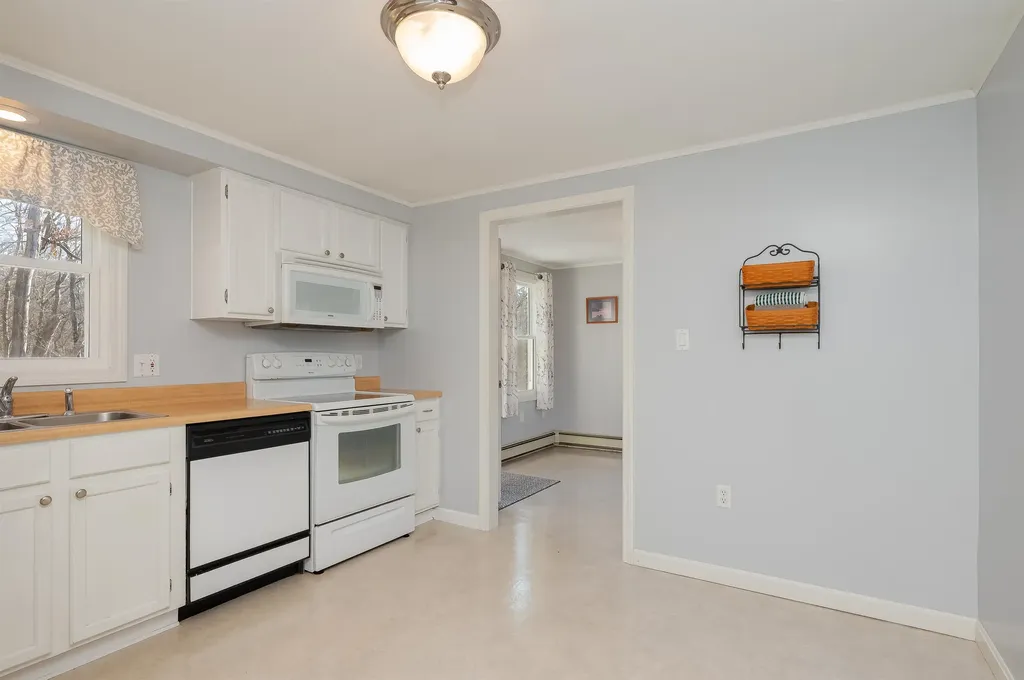 12 Picott Road Kittery ME 03904