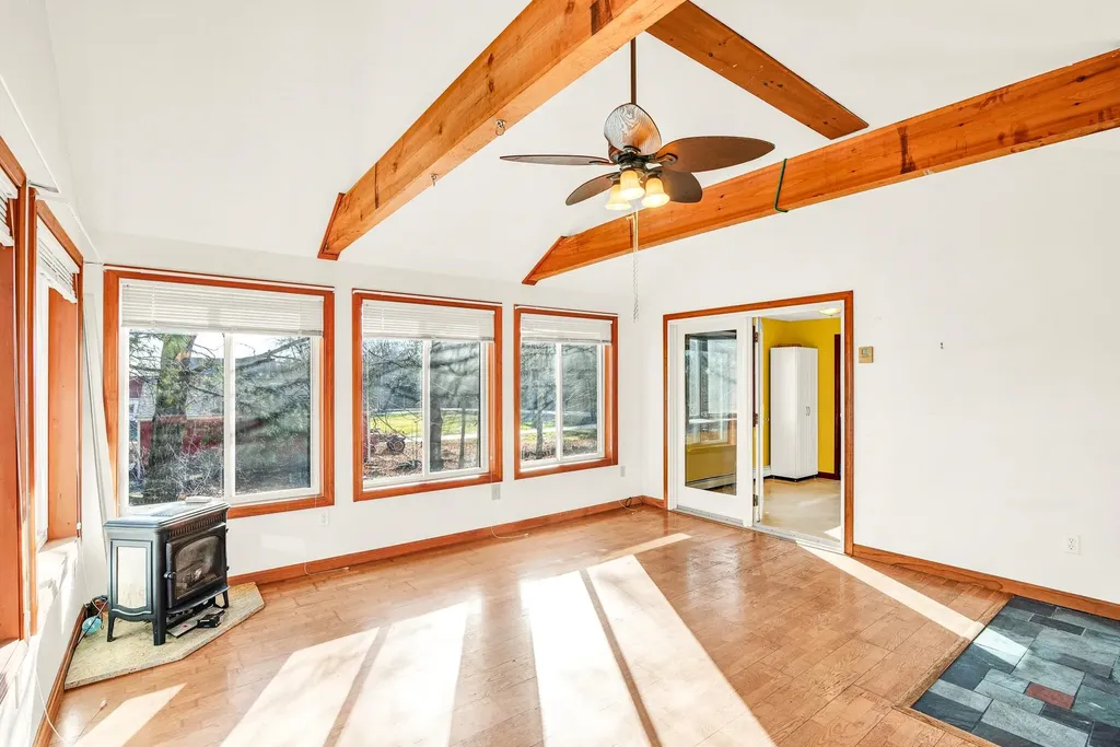 982 Salmon Falls Road Rochester NH 03868