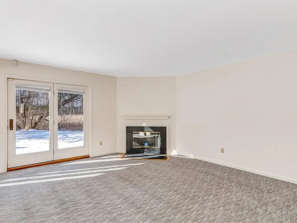 128 Covington Lane Shelburne VT 05482