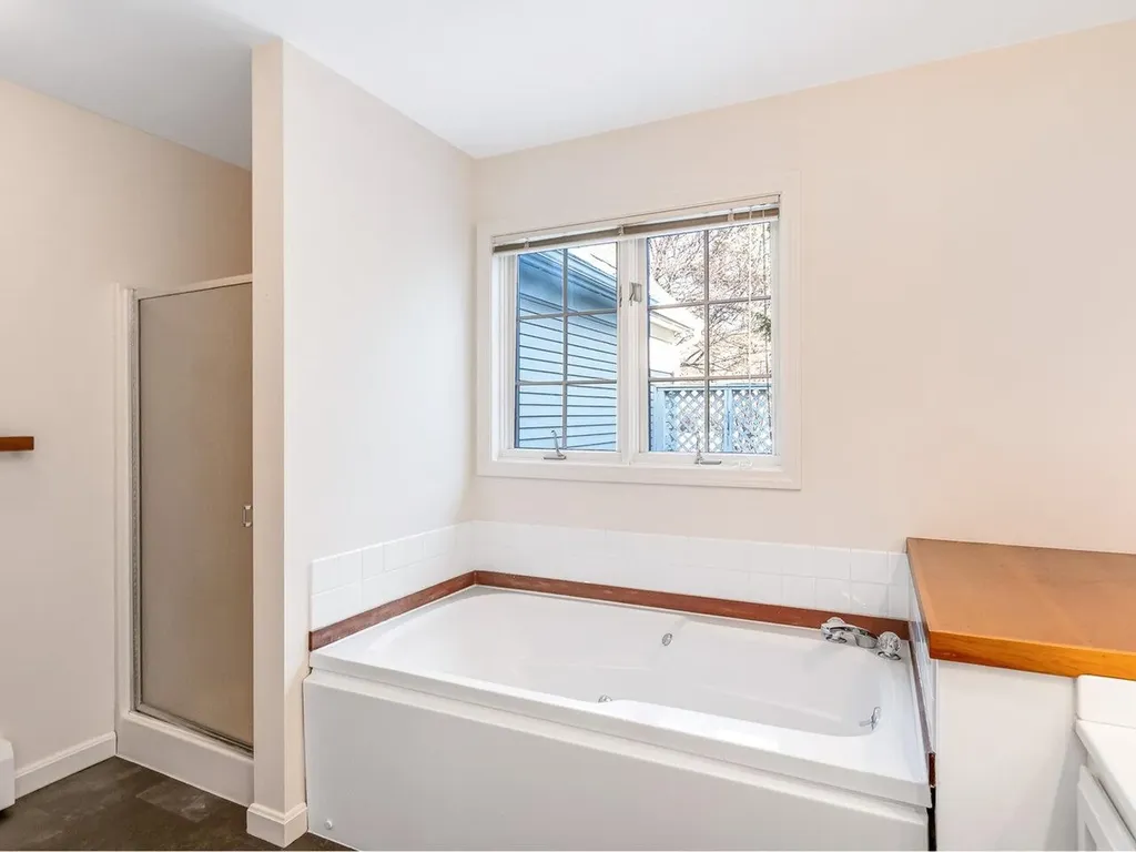 128 Covington Lane Shelburne VT 05482