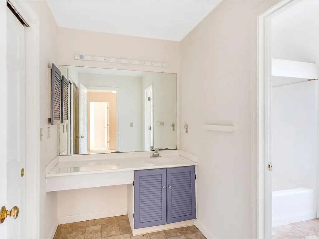 128 Covington Lane Shelburne VT 05482