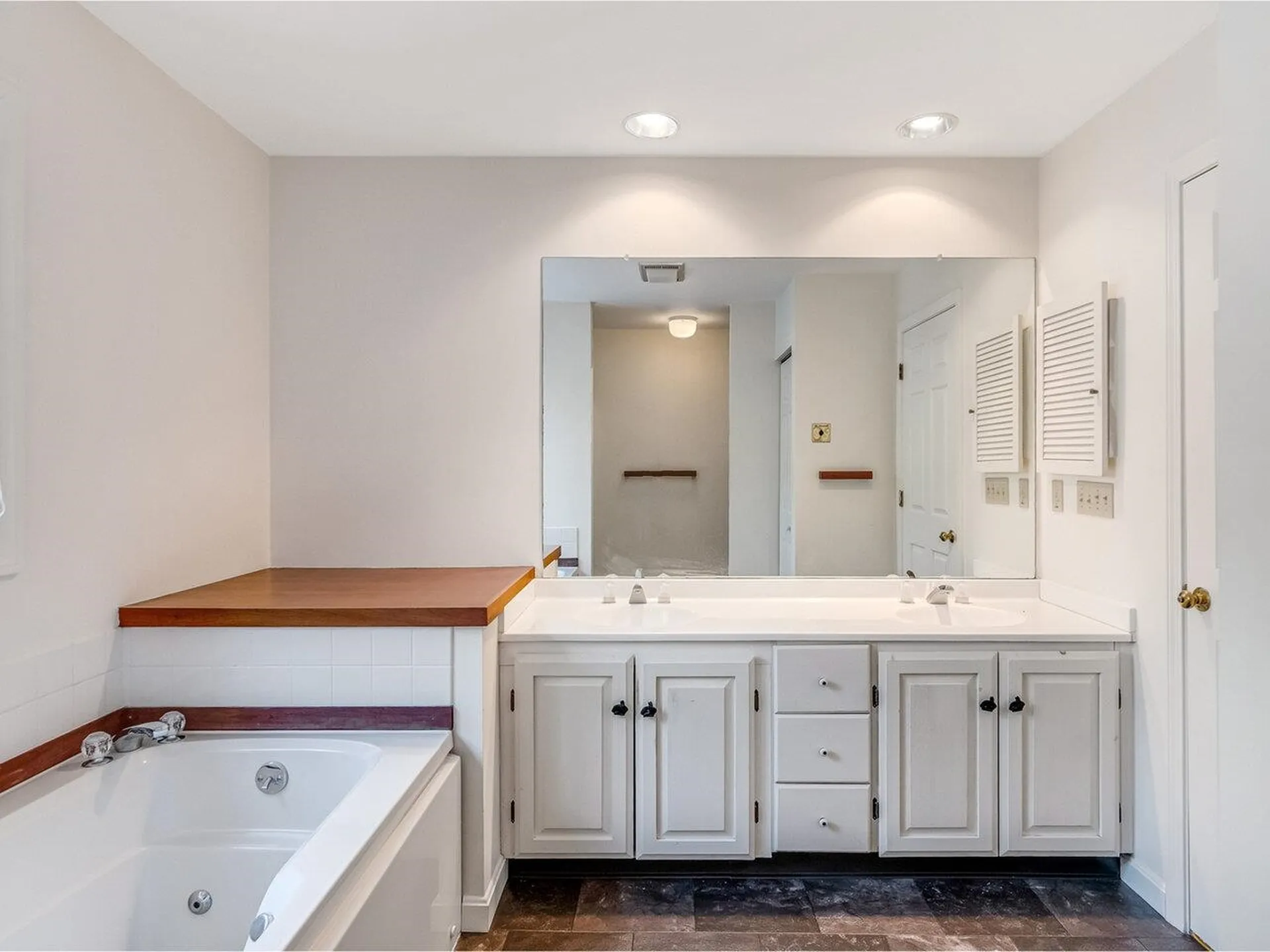 128 Covington Lane Shelburne VT 05482