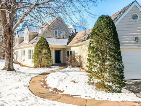 128 Covington Lane Shelburne VT 05482