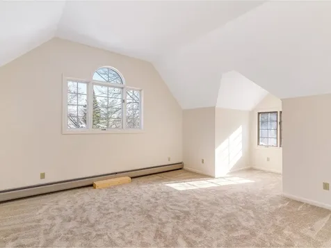 128 Covington Lane Shelburne VT 05482