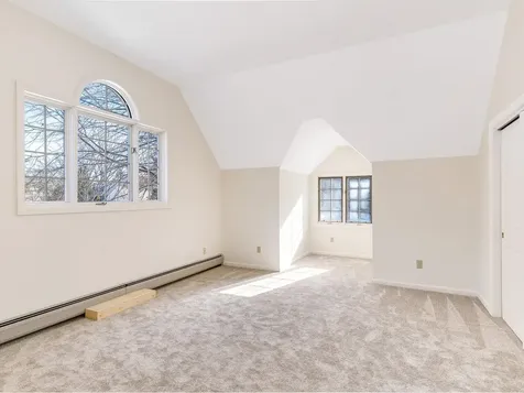 128 Covington Lane Shelburne VT 05482