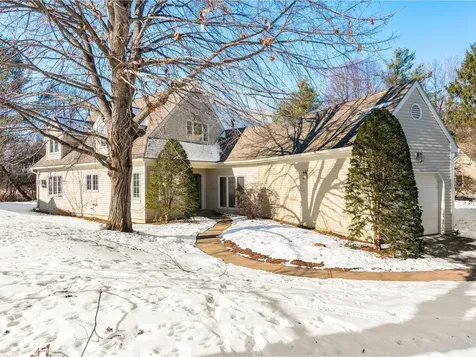 128 Covington Lane Shelburne VT 05482