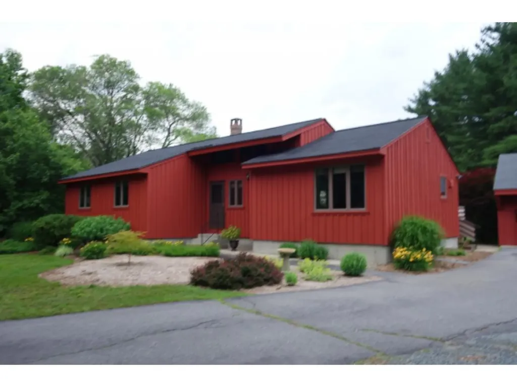 5 Robbins Court Keene NH 03431