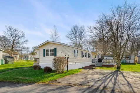 3 Lilac Street Exeter NH 03833