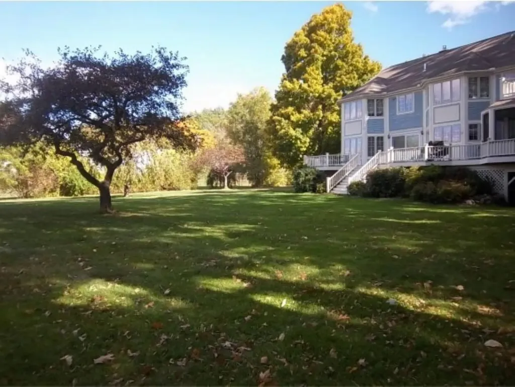 152 Mayhew Turnpike Hebron NH 03241