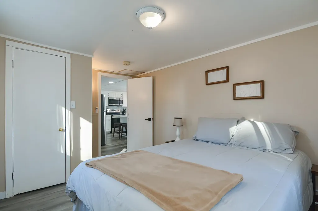 18 Kingsbury Drive Milton NH 03851