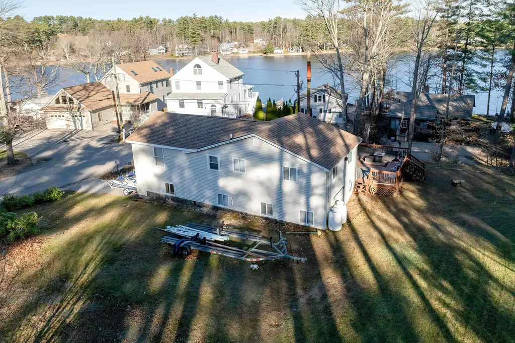 18 Kingsbury Drive Milton NH 03851