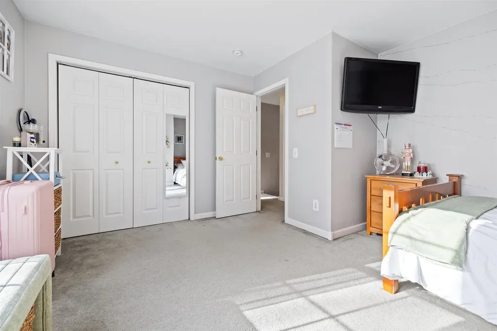 126 Pickerel Pond Road Laconia NH 03246