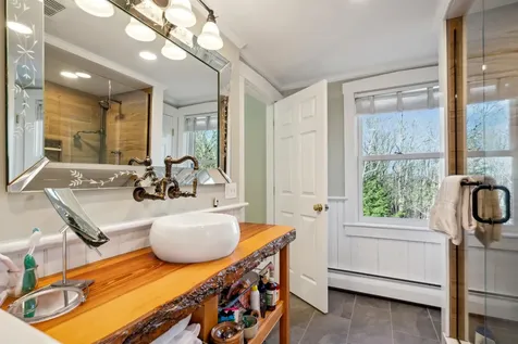 1548 Peterkin Hill Road Woodstock VT 05091