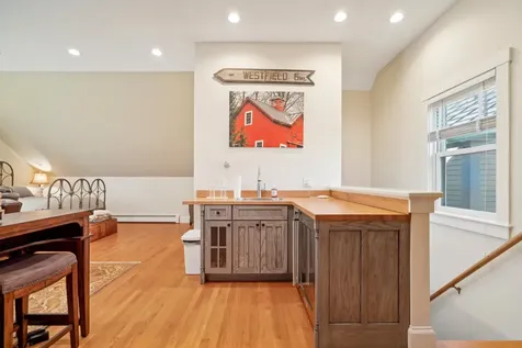 1548 Peterkin Hill Road Woodstock VT 05091