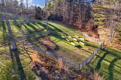 1548 Peterkin Hill Road Woodstock VT 05091