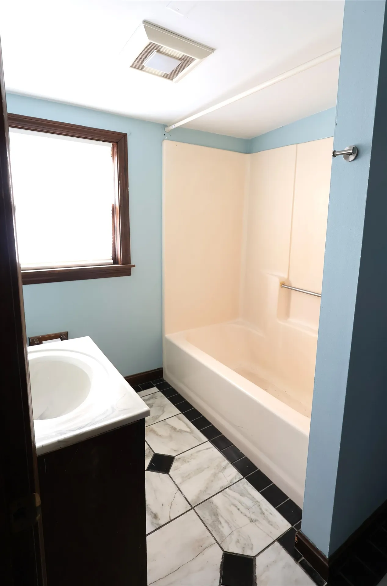 55 Horseshoe Avenue Hartford VT 05001