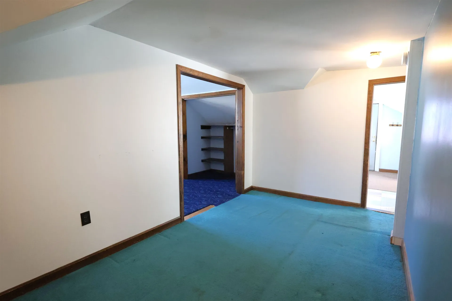 55 Horseshoe Avenue Hartford VT 05001