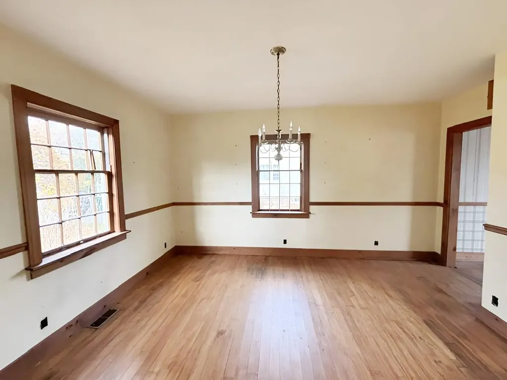 7 Depot Road East Kingston NH 03287