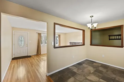 11 Denise Street Portsmouth NH 03801