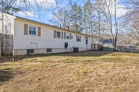 11 Denise Street Portsmouth NH 03801