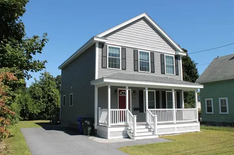63 Dickey Street Manchester NH 03102