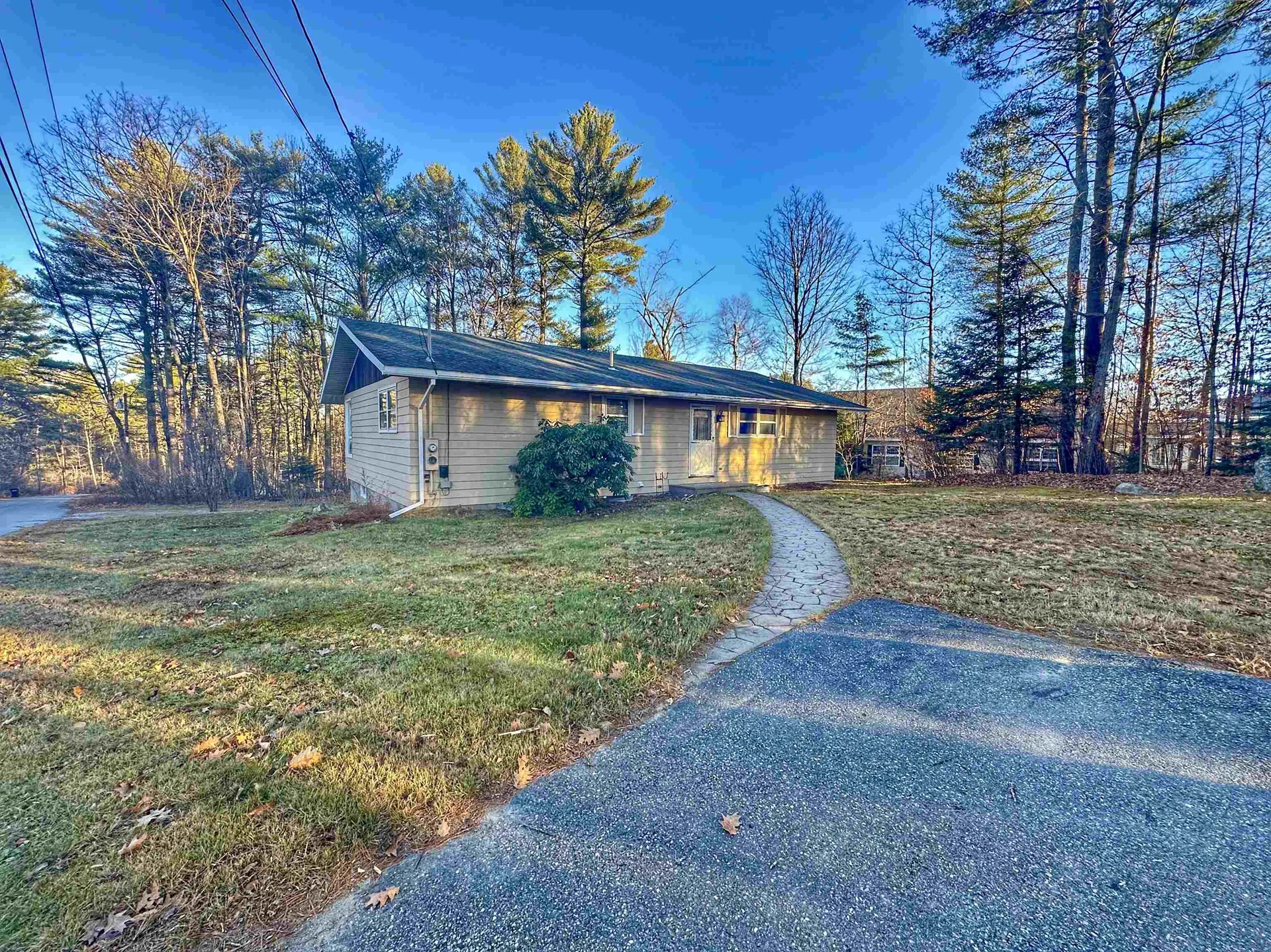 4 Killarney Lane Newport NH 03773