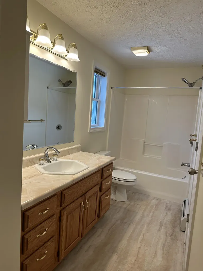 39 Hunting Ridge Lane Milton VT 05468