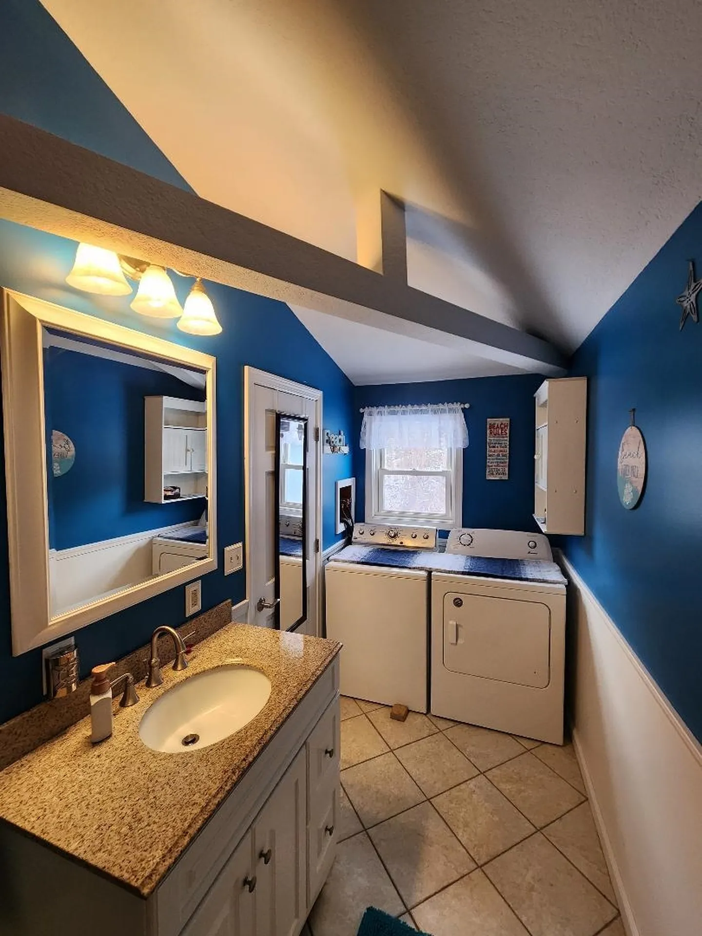 24 Bell Street Gorham NH 03581