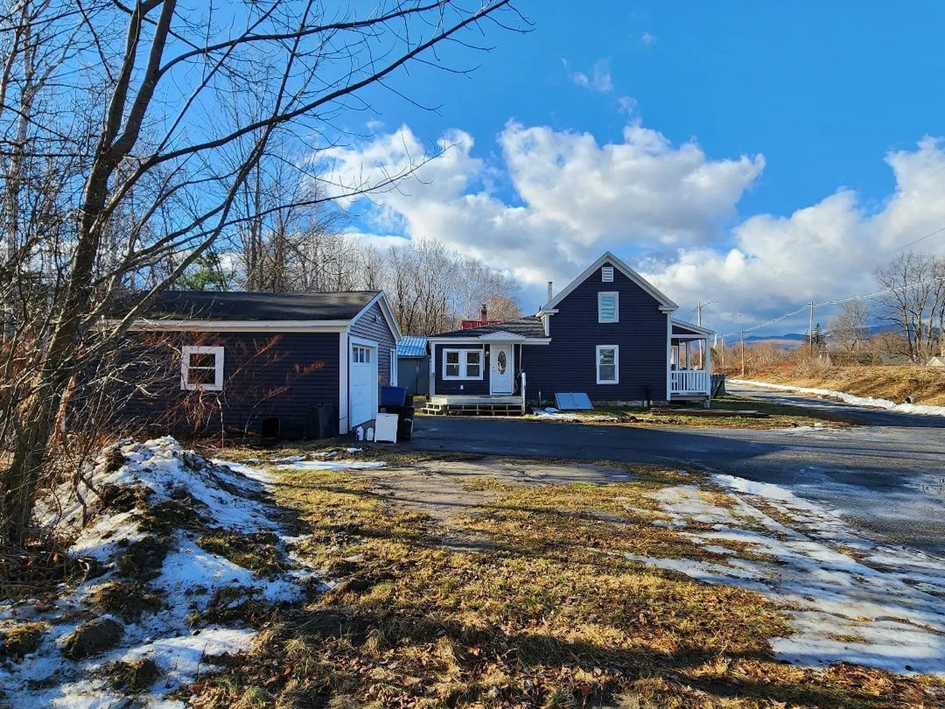 24 Bell Street Gorham NH 03581