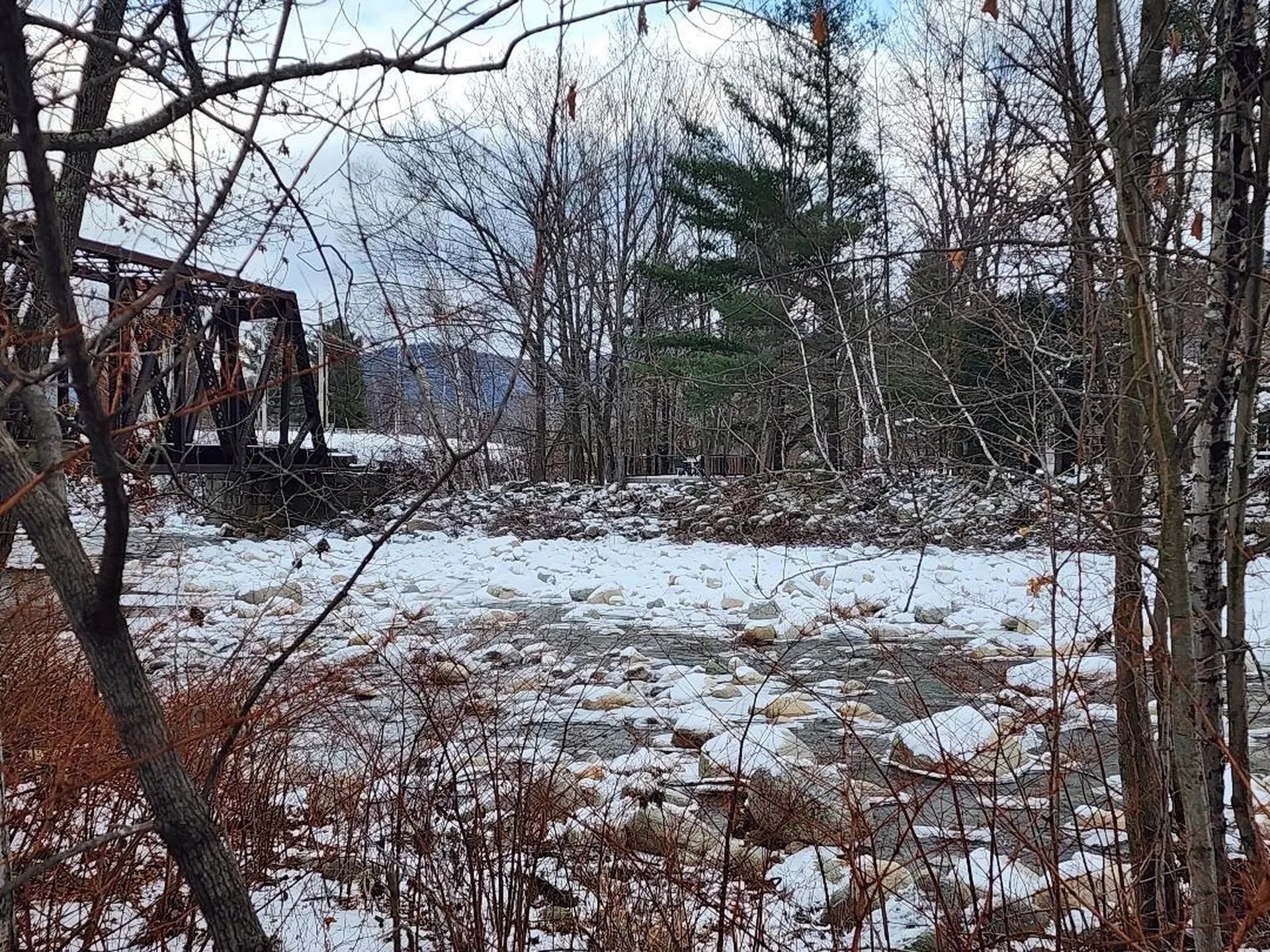 24 Bell Street Gorham NH 03581