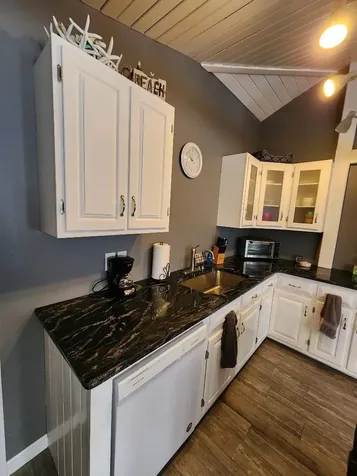 24 Bell Street Gorham NH 03581