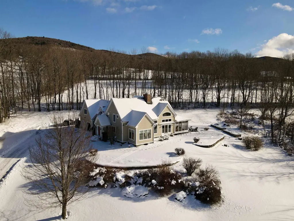 5154 East Warren Road Warren VT 05674