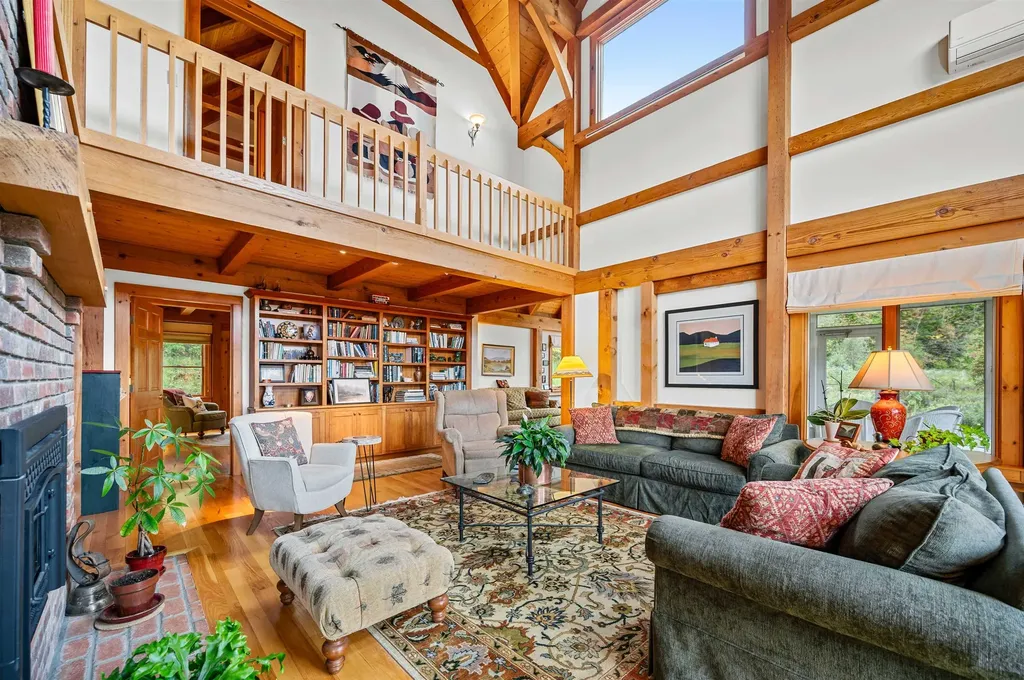 5154 East Warren Road Warren VT 05674