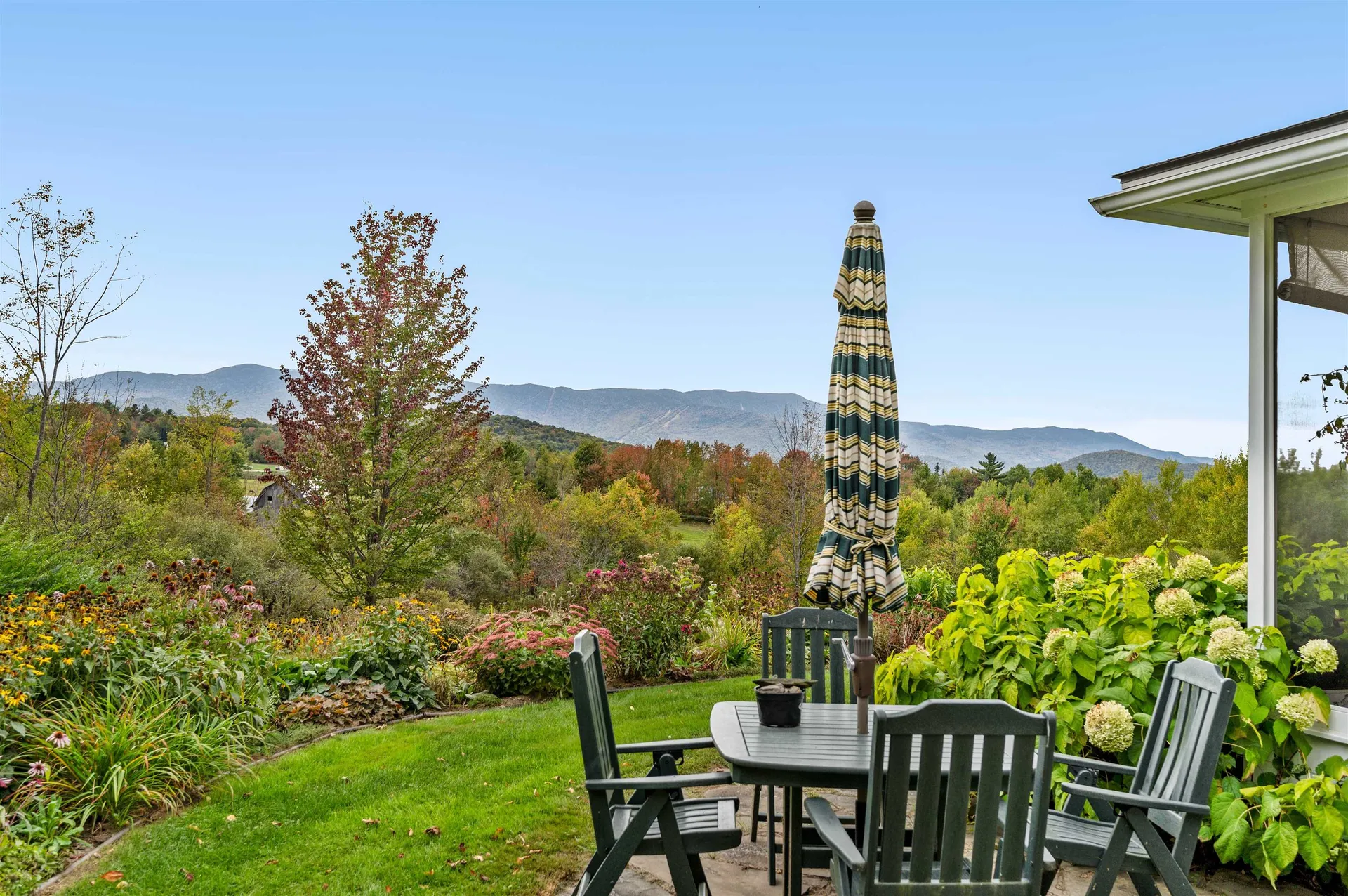 5154 East Warren Road Warren VT 05674