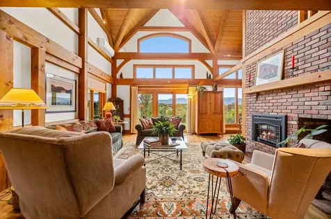 5154 East Warren Road Warren VT 05674