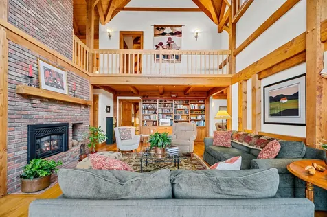 5154 East Warren Road Warren VT 05674