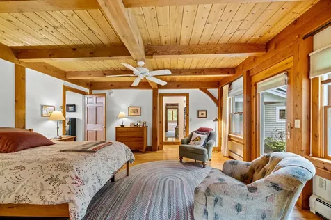 5154 East Warren Road Warren VT 05674