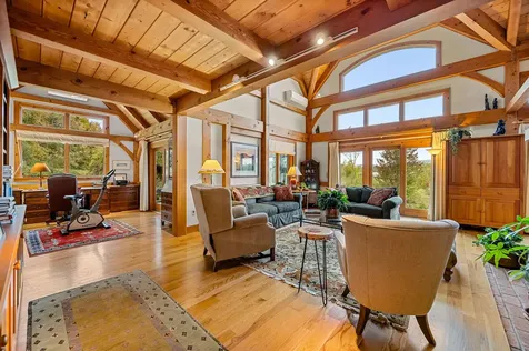 5154 East Warren Road Warren VT 05674