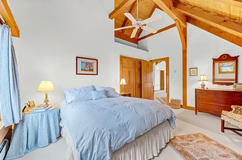 5154 East Warren Road Warren VT 05674