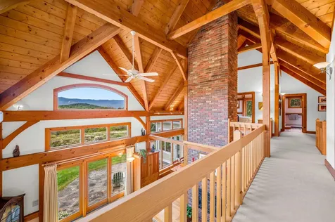 5154 East Warren Road Warren VT 05674