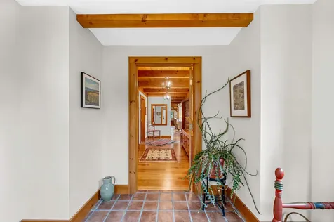 5154 East Warren Road Warren VT 05674