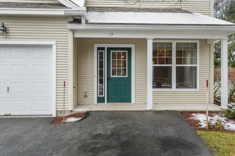 13 Marion Avenue Essex VT 05452