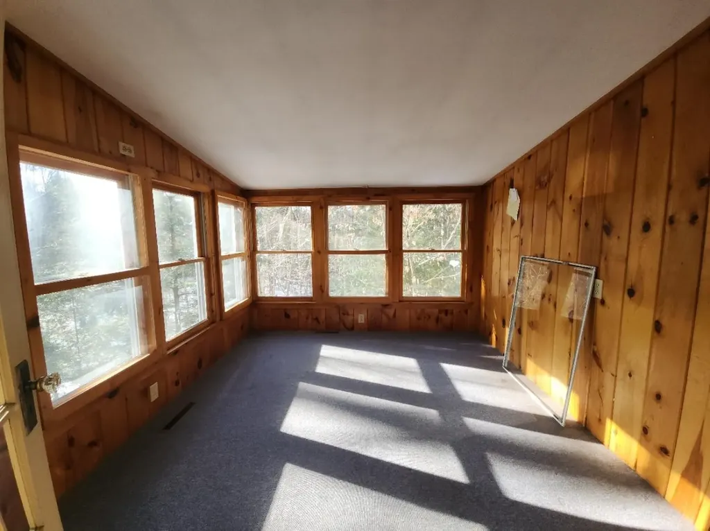 90 Gleason Falls Road Hillsborough NH 03244