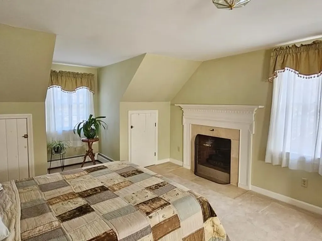 26 Mckinley Circle Marlborough NH 03455