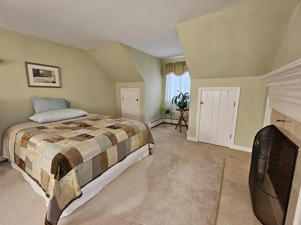 26 Mckinley Circle Marlborough NH 03455