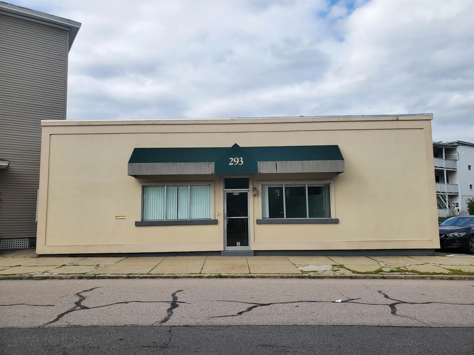 293 Amory Street Manchester NH 03102