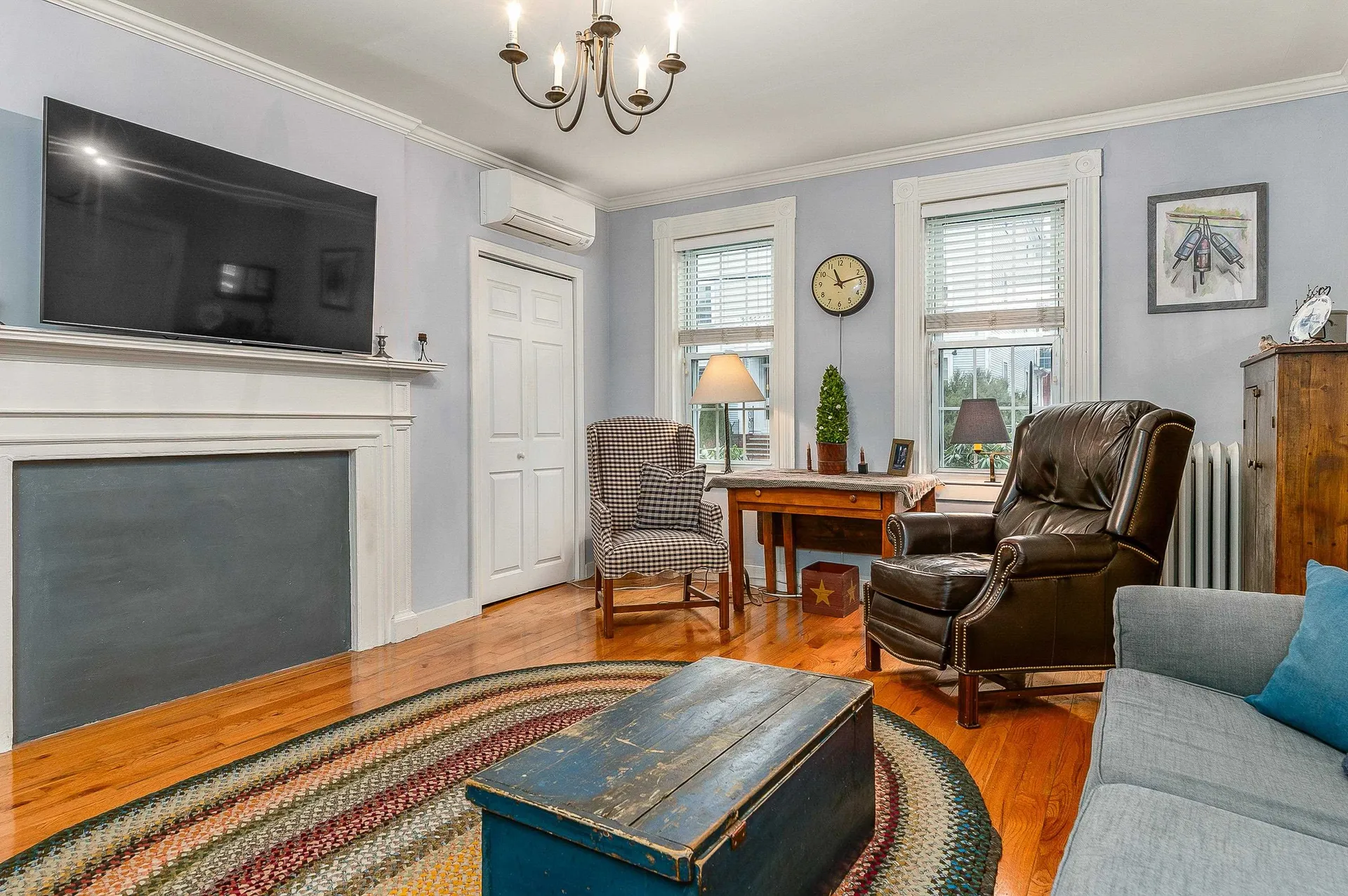 98 Court Street Portsmouth NH 03801