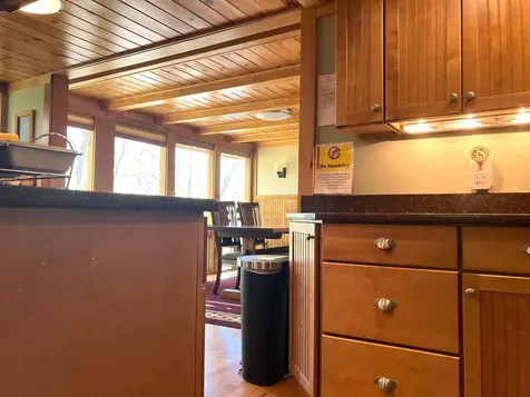 78 Pond Loop Wilmington VT 05363