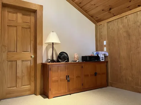 78 Pond Loop Wilmington VT 05363